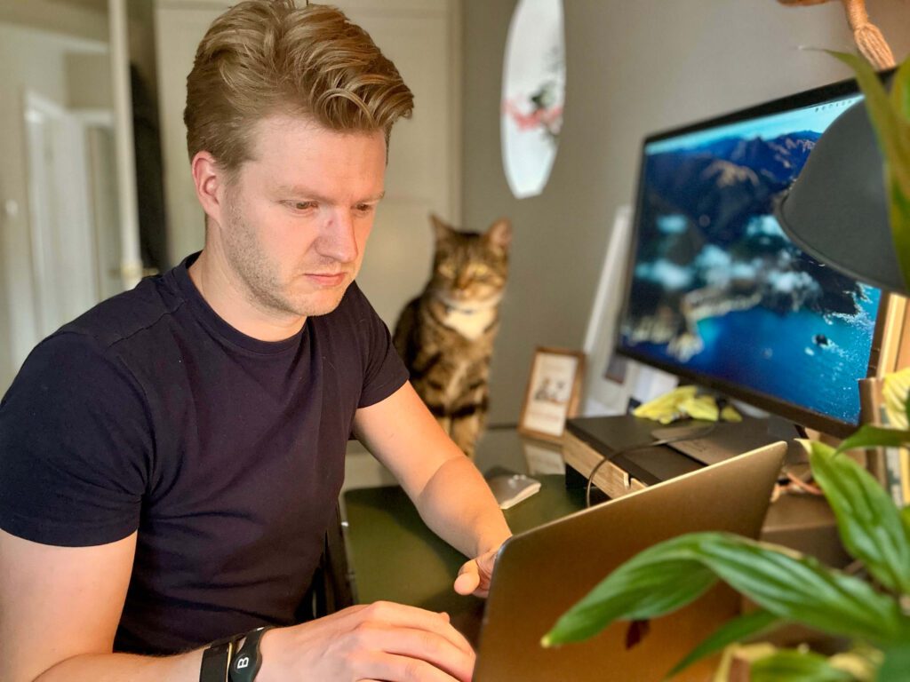 steven from lamplighter digital, a web designer in birmingham